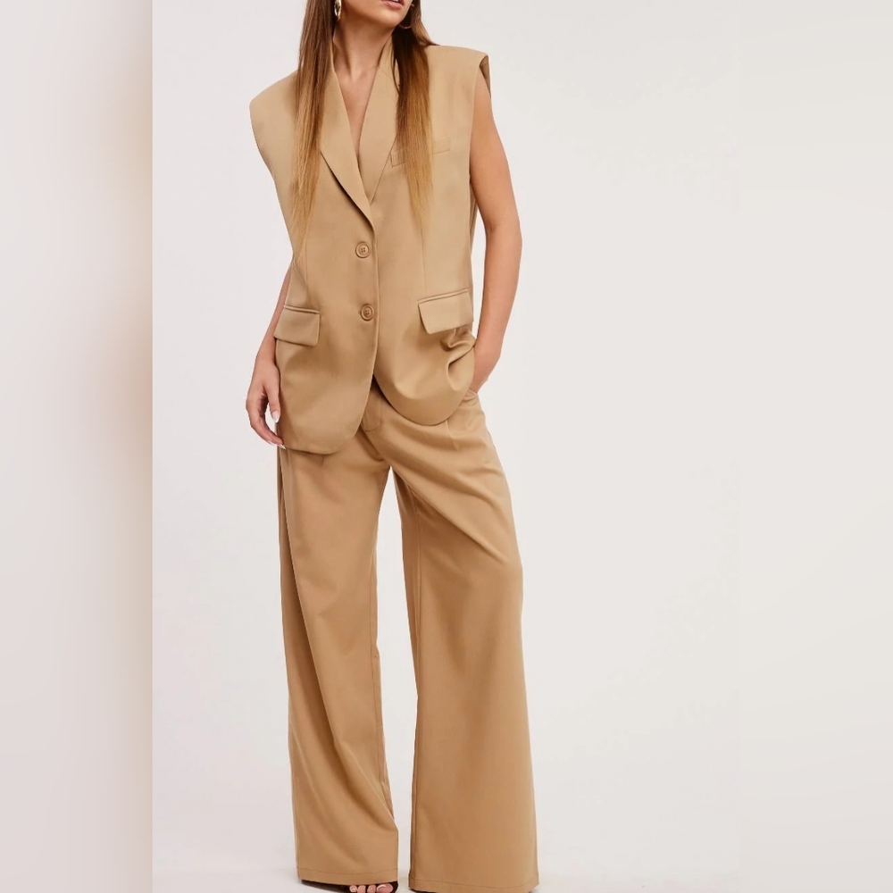 #611 🛑48 S/M Or M/L STYLISH SLEEVELESS Structured Oversized Blazer Vest - Picture 2 of 10